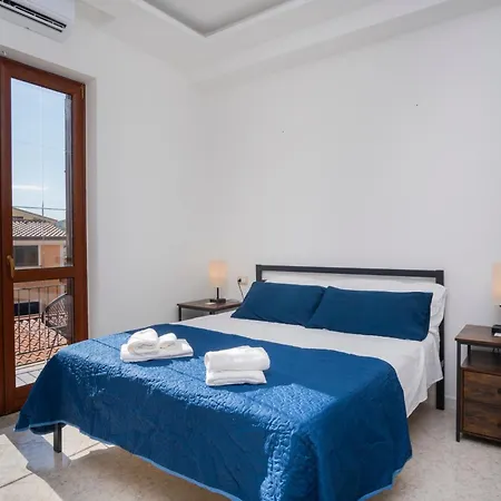 Apartmán Santa Irene & *