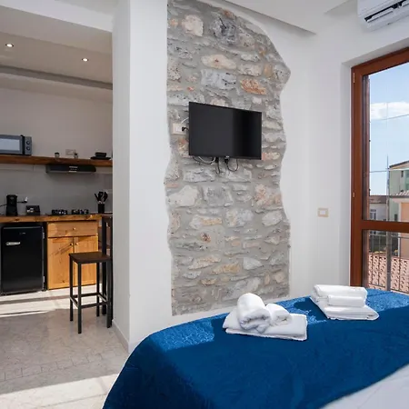 Apartmán Santa Irene & *